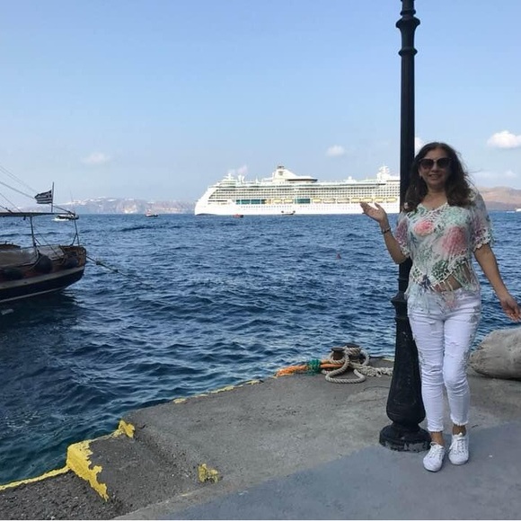 Italian Sheer Blouse V - Neck with Crochet appliqués. Size M - Picture 6 of 6